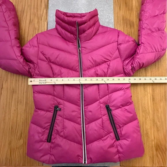 GUESS Puffer Jacket Purple Magenta Quilted Down Blend Puffer Coat Women Med - Picture 11 of 16